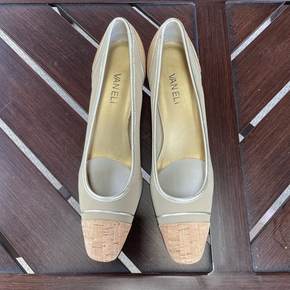 Vaneli cork and fabric heels - Picture 4 of 9
